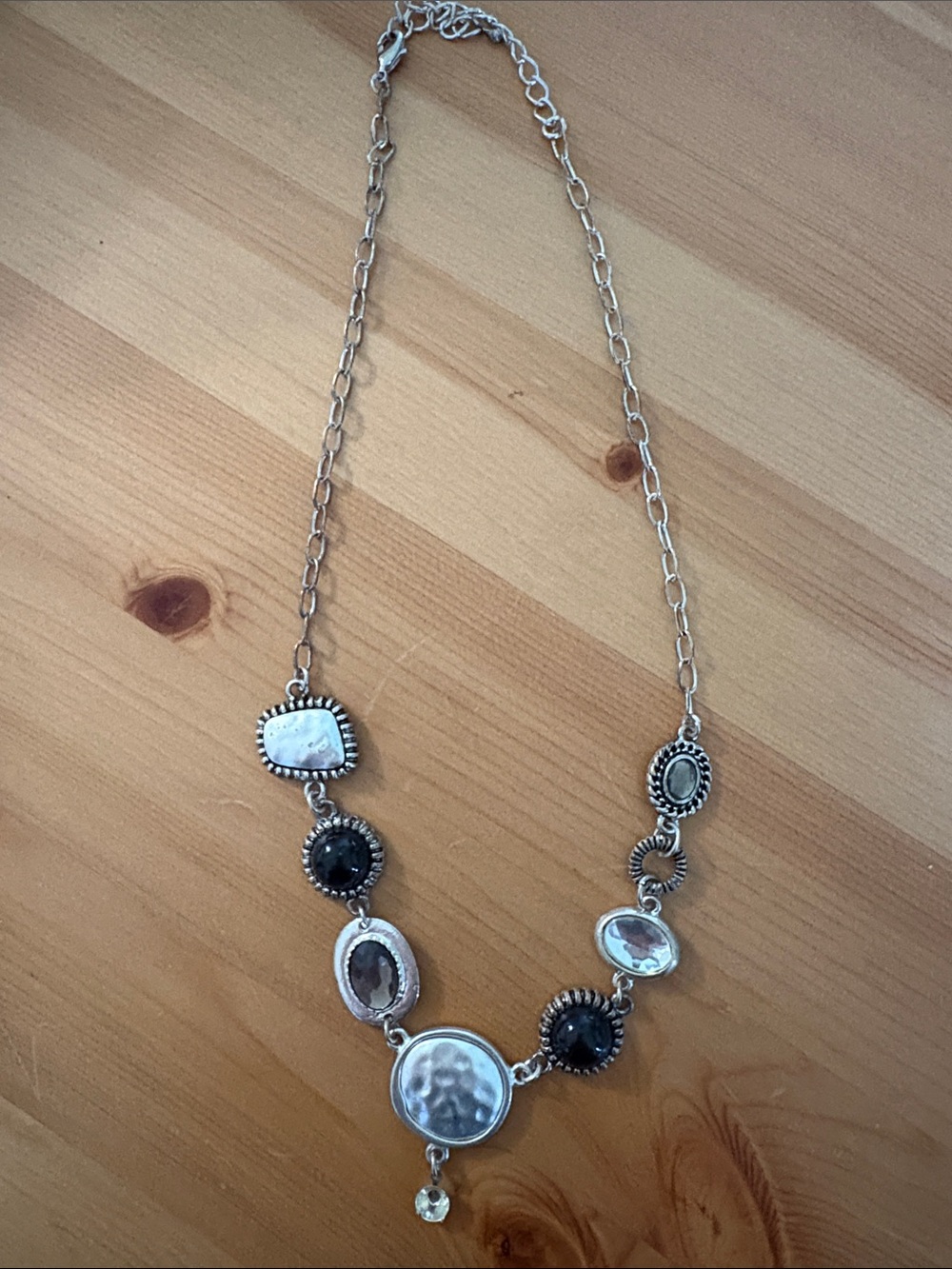 Vintage Silver-Tone Multi-Stone Pendant Necklace - Women Jewelry
